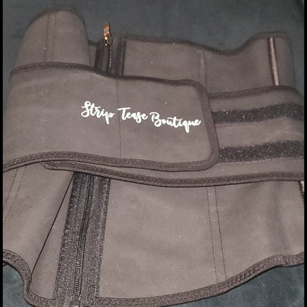 Waist trainer